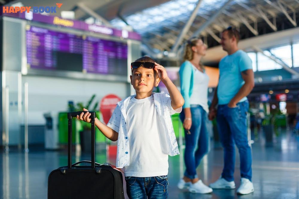 Các loại giấy tờ cần thiết khi trẻ em đi máy bay