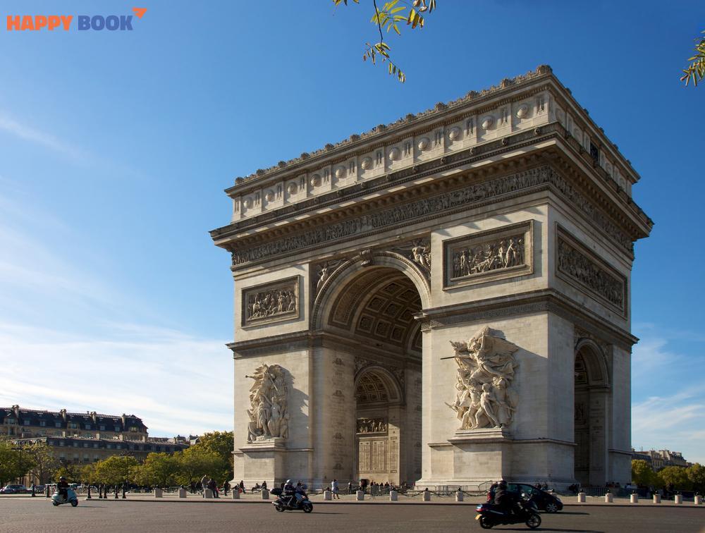 Những địa điểm không thể bỏ qua khi đến Paris