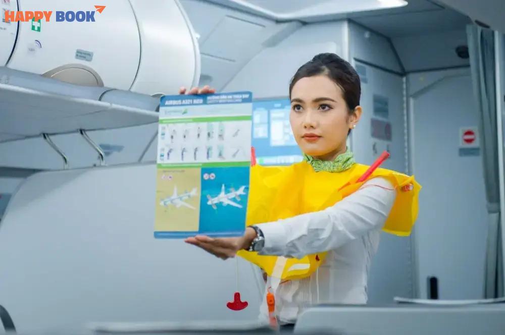 Tắt điện thoại để tập trung vào hướng dẫn của tiếp viên